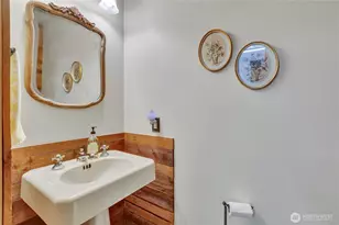 24421 SE 387th St, Enumclaw, WA 98022 - Photo 32