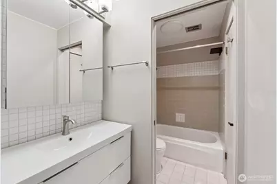 320 Melrose Avenue E #403, Seattle, WA 98102 - Photo 20