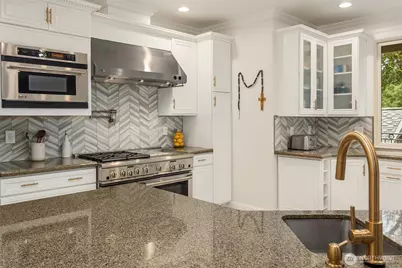 24120 131st Avenue SE #B, Snohomish, WA 98296 - Photo 10