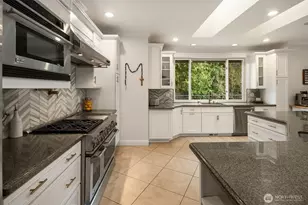 24120 131st Ave SE, Snohomish, WA 98296 - Photo 10