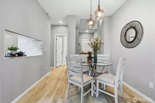 6649 SE Cougar Mountain Way, Bellevue, WA 98006 - Photo 4