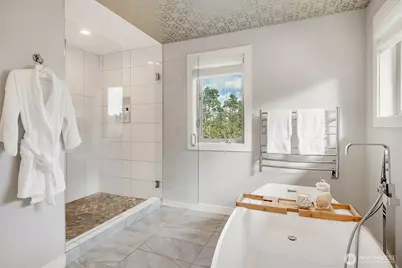 3629 35th Avenue W, Seattle, WA 98199 - Photo 22