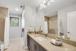 3629 35th Ave W, Seattle, WA 98199 - Photo 24