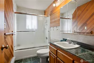 820 E Burgundy Rd, Shelton, WA 98584 - Photo 18