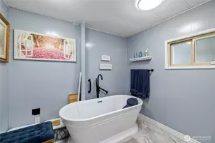 4565 Woodland Cir, Oak Harbor, WA 98277 - Photo 22