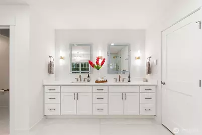 9544 NE 188th Street, Bothell, WA 98011 - Photo 20