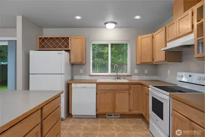 4736 Kapalea Way SE, Lacey, WA 98503 - Photo 8