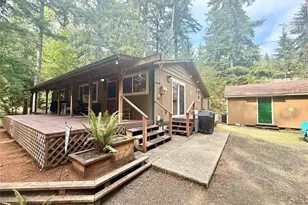 961 N Potlatch Dr, Hoodsport, WA 98548 - Photo 32