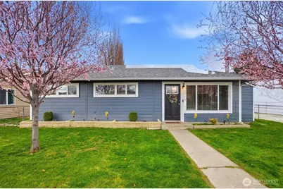 1715 N 15th Avenue, Pasco, WA 99301 - Photo 1
