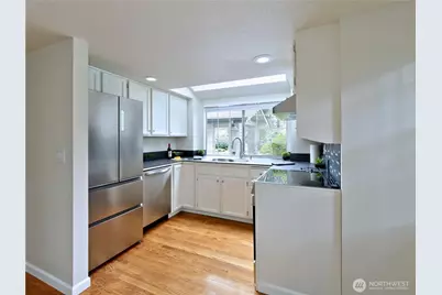 6616 114th Avenue SE, Bellevue, WA 98006 - Photo 8