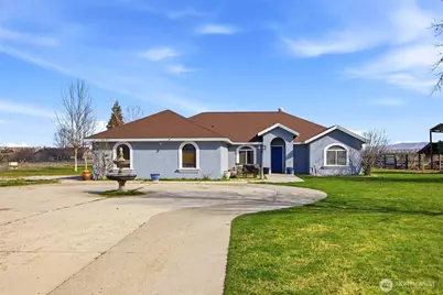 3988 E Euclid Road, Mabton, WA 98935 - Photo 2