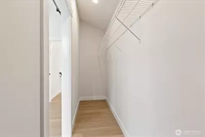 14308 Roslyn Place N #B, Seattle, WA 98133 - Photo 14