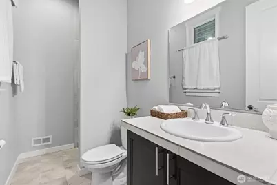 15249 NE Woodland Place, Woodinville, WA 98072 - Photo 20