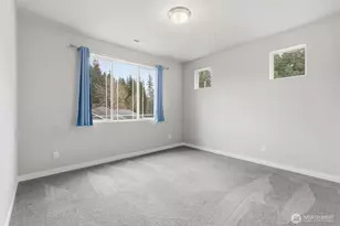 15249 NE Woodland Pl, Woodinville, WA 98072 - Photo 30