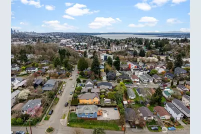 5518 39th Avenue S, Seattle, WA 98118 - Photo 6