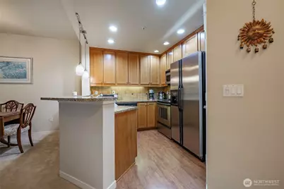 4313 Issaquah-Pine Lake Road SE #205, Sammamish, WA 98075 - Photo 8