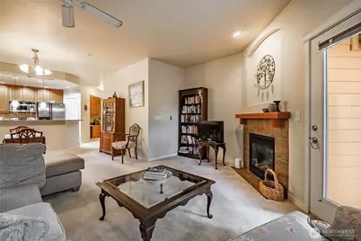 4313 Issaquah-Pine Lake Road SE #205, Sammamish, WA 98075 - Photo 4