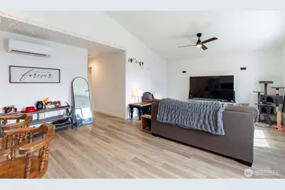 2011 Apple Road, Winlock, WA 98596 - Photo 12