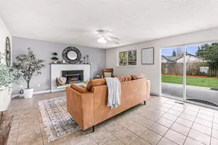 5986 Paradise Dr, Ferndale, WA 98248 - Photo 16