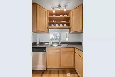 4108 NE 6th Place #2A, Renton, WA 98059 - Photo 10