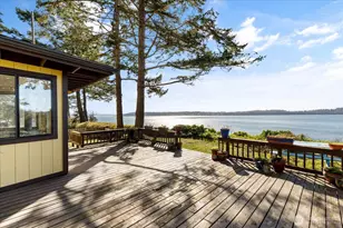 1677 Penn Cove Rd, Oak Harbor, WA 98277 - Photo 6
