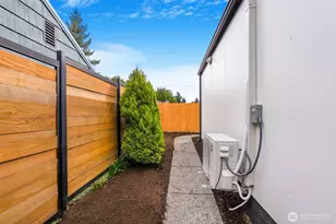 7934 SW 20th Ave, Seattle, WA 98106 - Photo 16