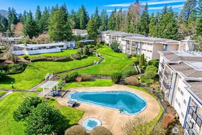 12631 NE 9th Place #C303, Bellevue, WA 98005 - Photo 12