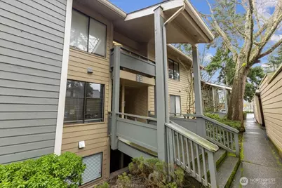 4810 200th Street SE #D303, Lynnwood, WA 98036 - Photo 2