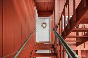 3438 I St NE, Auburn, WA 98002 - Photo 2