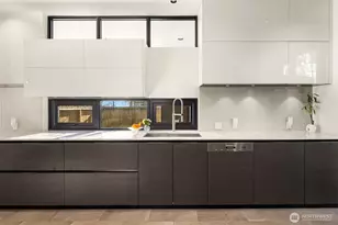 3057 36th Ave SW, Seattle, WA 98126 - Photo 14