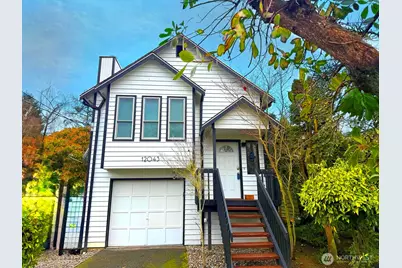 12043 Bartlett Avenue NE, Seattle, WA 98125 - Photo 1