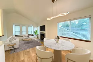 12043 Bartlett Ave NE, Seattle, WA 98125 - Photo 4