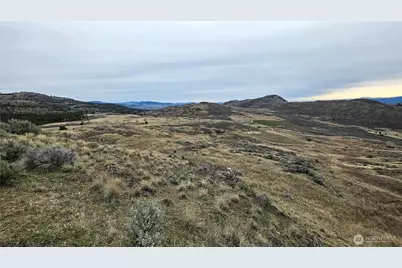 174 Round Up Road, Oroville, WA 98844 - Photo 10