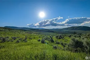 837 C Ellemeham Mountain Rd, Oroville, WA 98844 - Photo 1