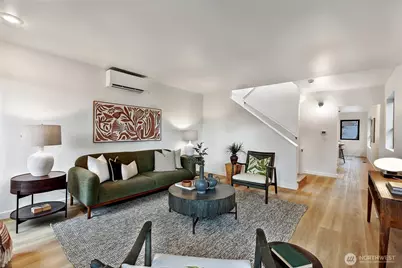 7043 12th Avenue NW, Seattle, WA 98117 - Photo 4