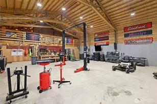 715 390th St S, Roy, WA 98580 - Photo 36