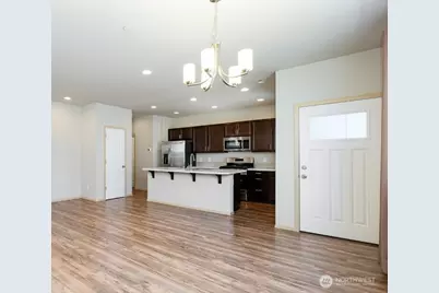 1033 Banyan Street, Bremerton, WA 98310 - Photo 4