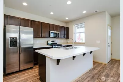 1033 Banyan Street, Bremerton, WA 98310 - Photo 6