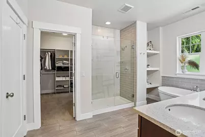 18235 NE 196th Court, Woodinville, WA 98077 - Photo 18