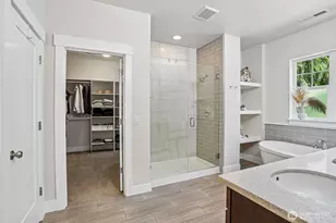 18235 NE 196th Ct, Woodinville, WA 98077 - Photo 18