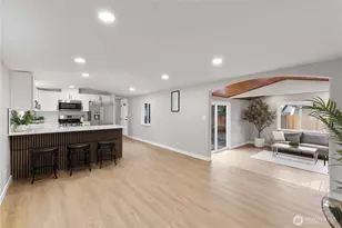 13010 222nd Ave E, Bonney Lake, WA 98391 - Photo 2