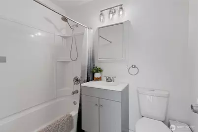 1536 -1538 S Walters Road, Tacoma, WA 98465 - Photo 10