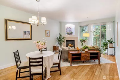 12712 Admiralty Way #E203, Everett, WA 98204 - Photo 4