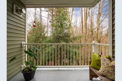 12712 Admiralty Way #E203, Everett, WA 98204 - Photo 18
