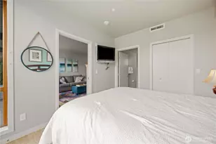 2220 W Woodin Ave, Chelan, WA 98816 - Photo 16