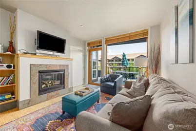 2220 W Woodin Avenue #106, Chelan, WA 98816 - Photo 2