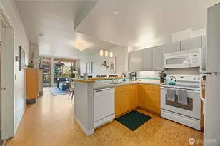 2220 W Woodin Ave, Chelan, WA 98816 - Photo 10