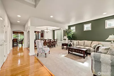 12153 SE 307th Place, Auburn, WA 98092 - Photo 8