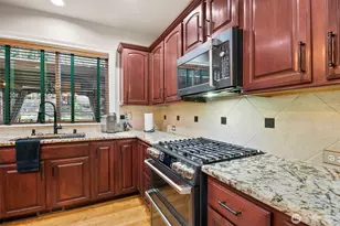 12153 SE 307th Pl, Auburn, WA 98092 - Photo 16