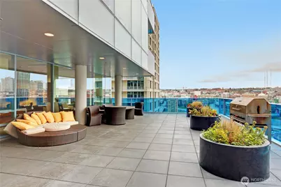 737 Olive Way #2809, Seattle, WA 98101 - Photo 24